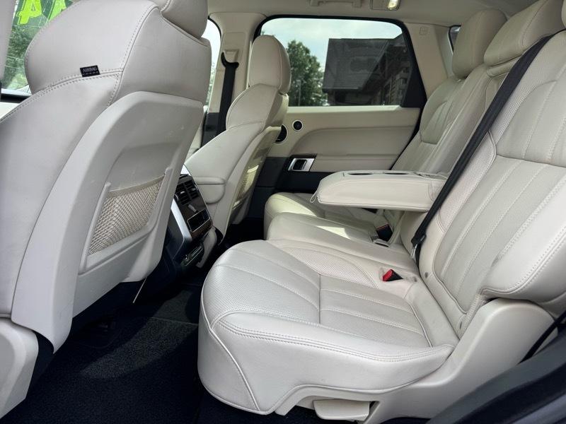 Land Rover Range Rover Sport 3.0L V6 Supercharged SE 2014