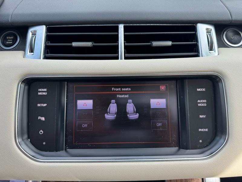 Land Rover Range Rover Sport 3.0L V6 Supercharged SE 2014