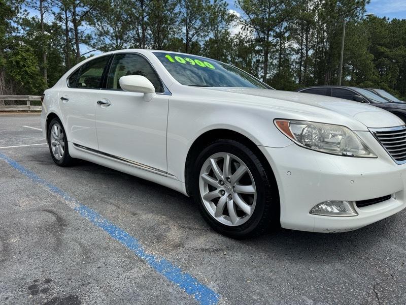 Lexus LS 460 Luxury Sedan 2007