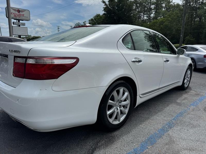 Lexus LS 460 Luxury Sedan 2007