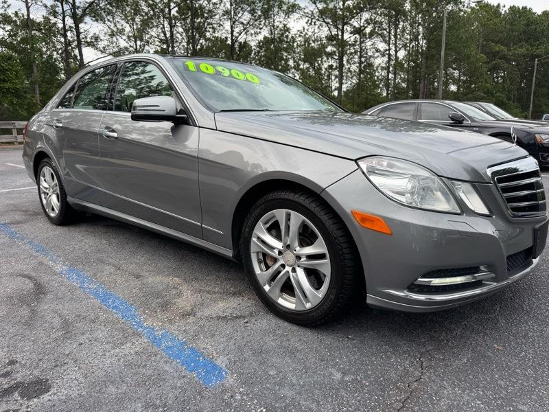 Mercedes-Benz E-Class E550 Sedan 4MATIC 2011