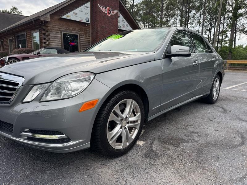 Mercedes-Benz E-Class E550 Sedan 4MATIC 2011
