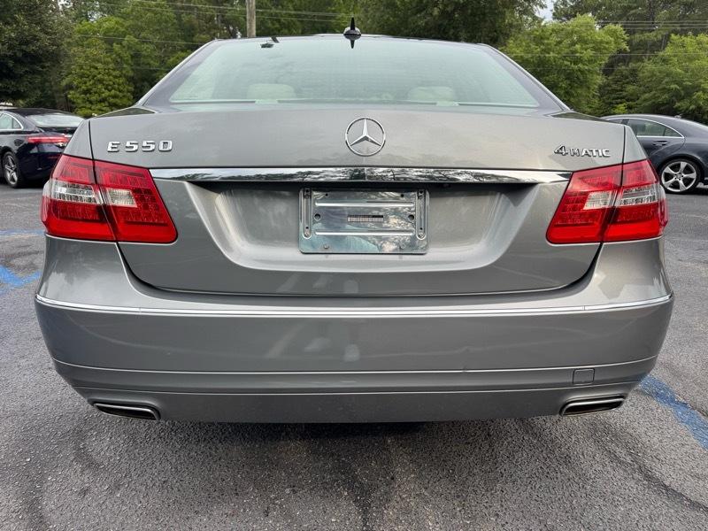 Mercedes-Benz E-Class E550 Sedan 4MATIC 2011
