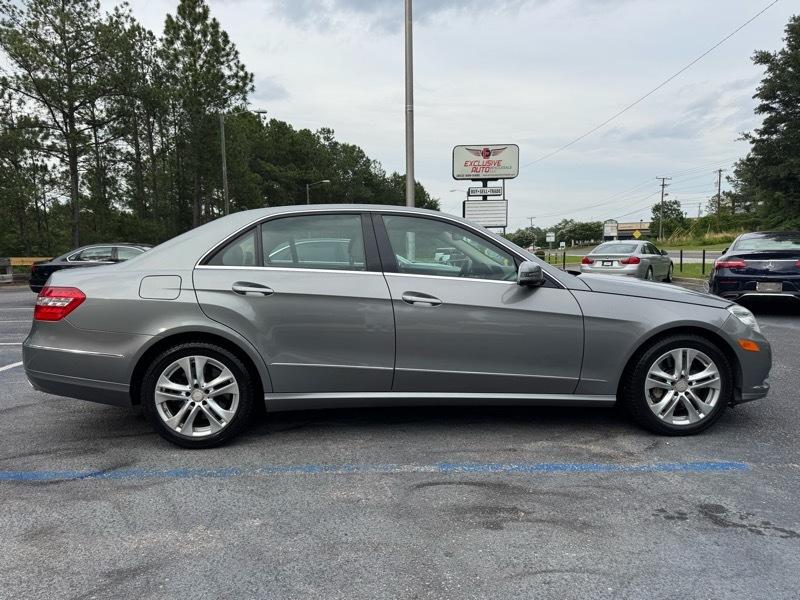 Mercedes-Benz E-Class E550 Sedan 4MATIC 2011