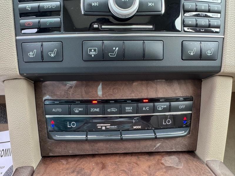 Mercedes-Benz E-Class E550 Sedan 4MATIC 2011
