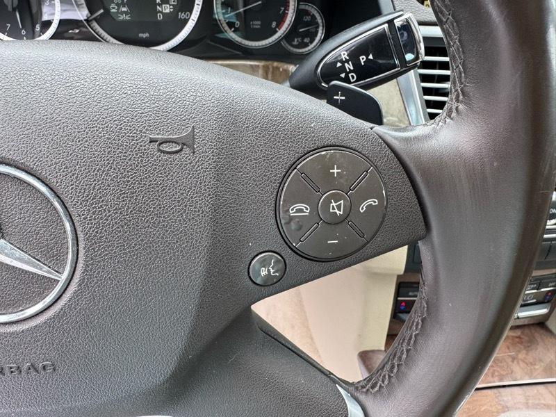 Mercedes-Benz E-Class E550 Sedan 4MATIC 2011