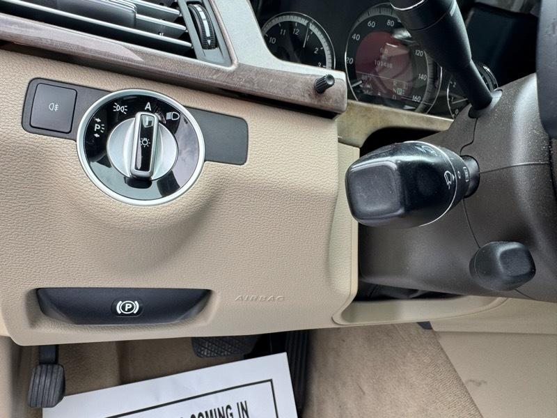Mercedes-Benz E-Class E550 Sedan 4MATIC 2011