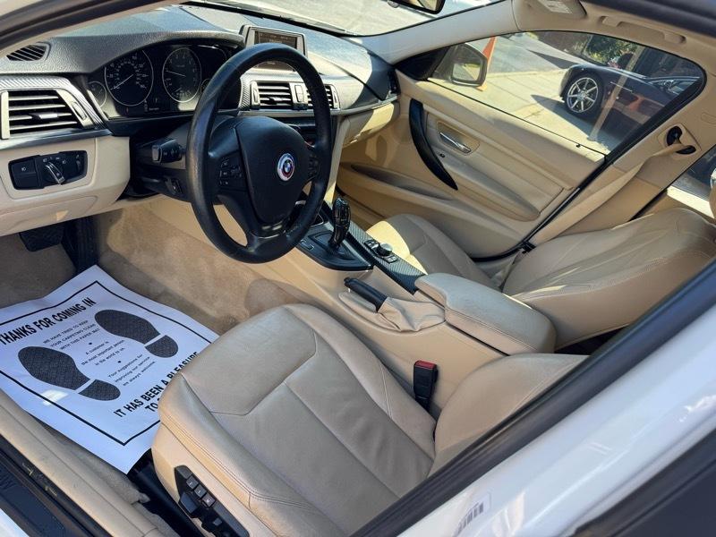 BMW 3-Series 320i xDrive 2014
