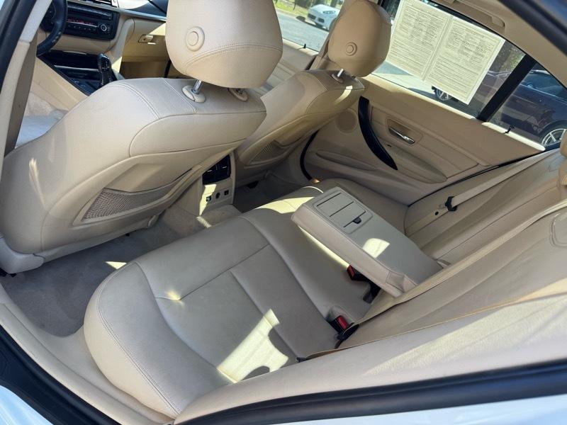 BMW 3-Series 320i xDrive 2014