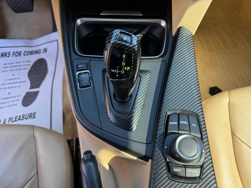 BMW 3-Series 320i xDrive 2014