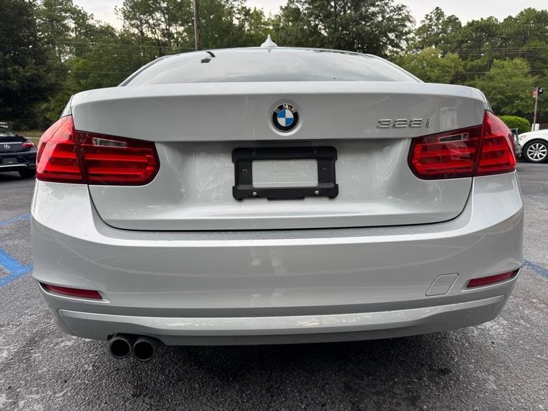 BMW 3-Series 328i Sedan 2015