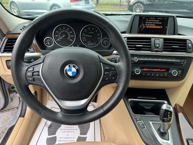 BMW 3-Series 328i Sedan 2015