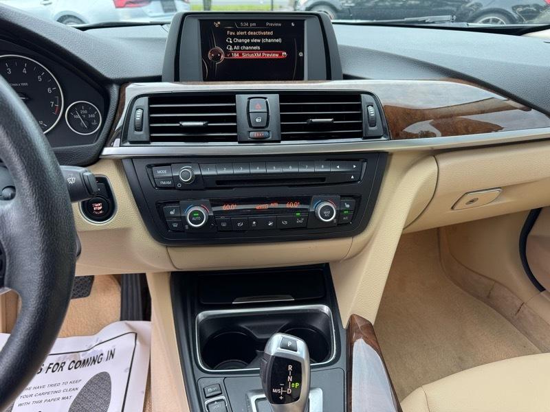 BMW 3-Series 328i Sedan 2015