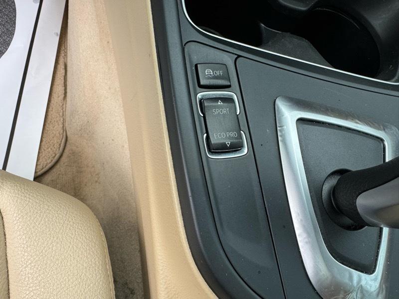 BMW 3-Series 328i Sedan 2015