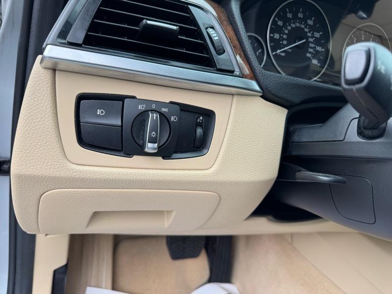 BMW 3-Series 328i Sedan 2015