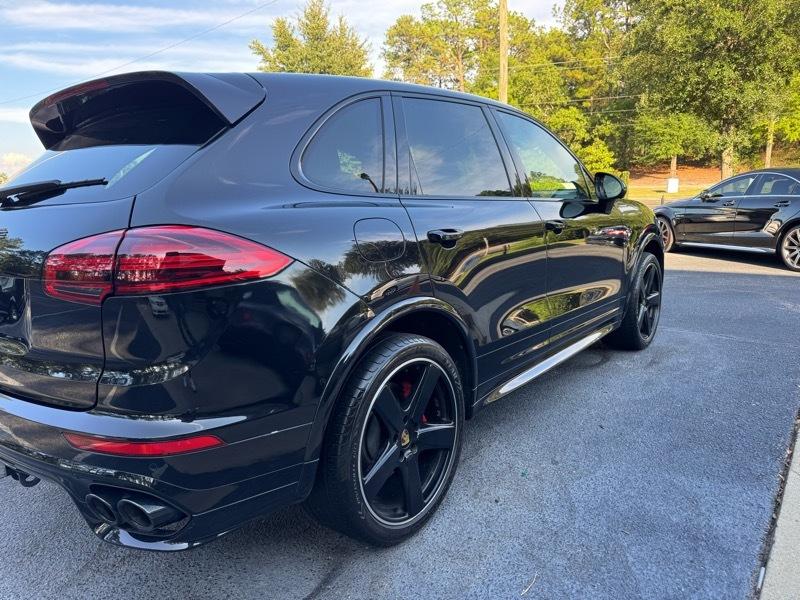 Porsche Cayenne GTS 2017