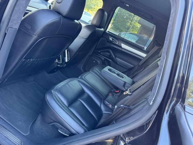 Porsche Cayenne GTS 2017