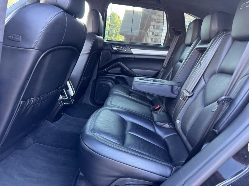 Porsche Cayenne GTS 2017