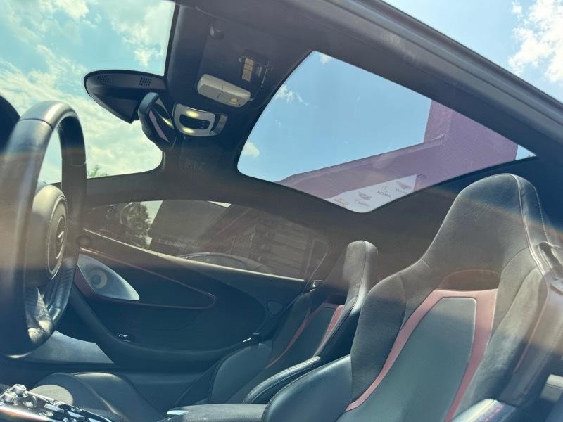McLaren GT Coupe 2021