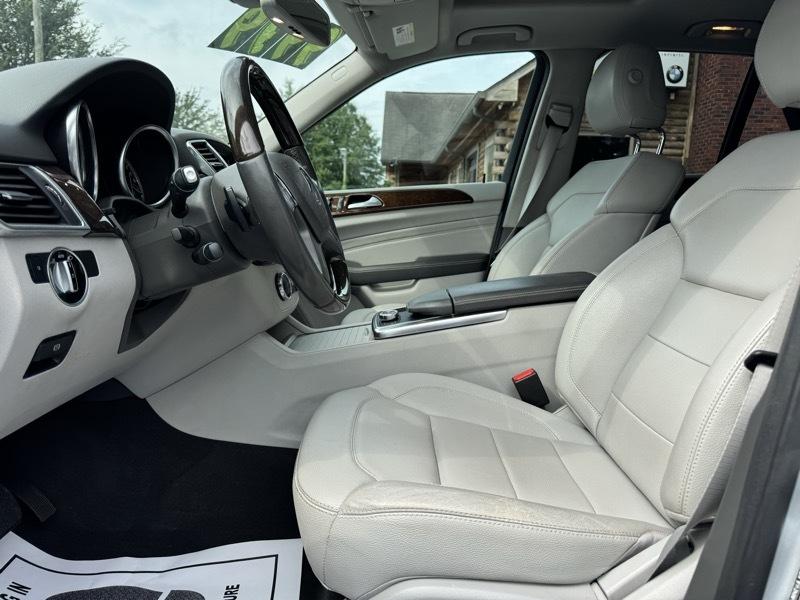 Mercedes-Benz M-Class ML350 4MATIC 2012