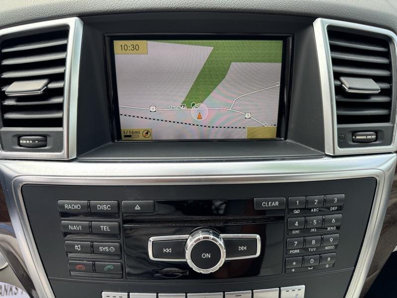 Mercedes-Benz M-Class ML350 4MATIC 2012