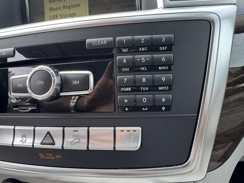 Mercedes-Benz M-Class ML350 4MATIC 2012