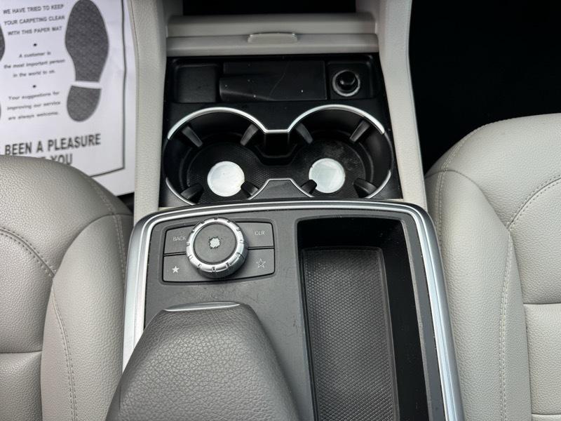 Mercedes-Benz M-Class ML350 4MATIC 2012