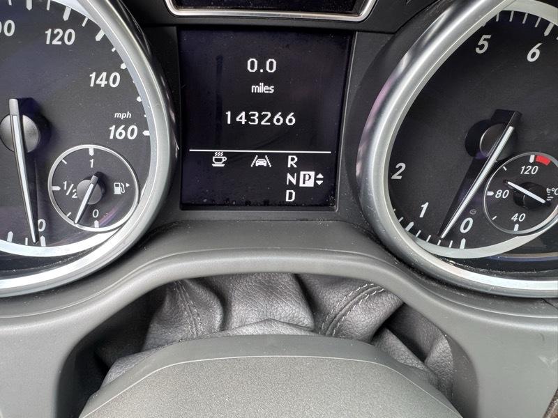 Mercedes-Benz M-Class ML350 4MATIC 2012