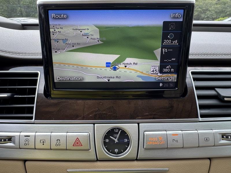 Audi A8 3.0T quattro 2015