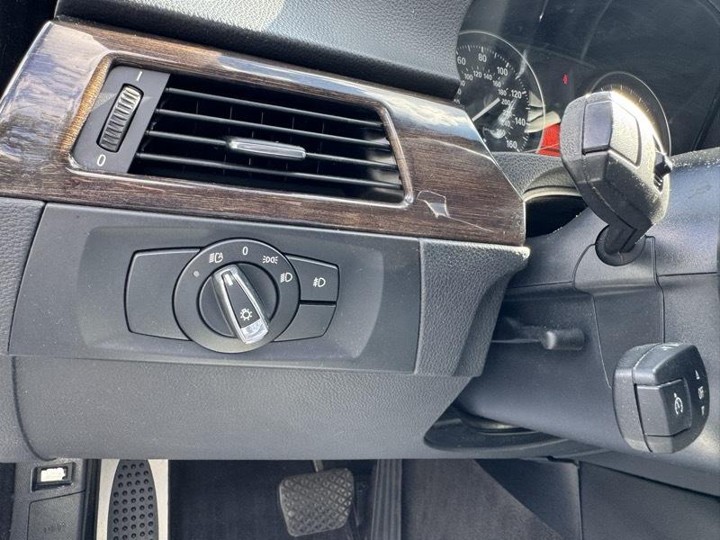 BMW 3-Series 328i Coupe 2012