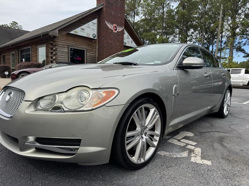 Jaguar XF-Series Supercharged 2010