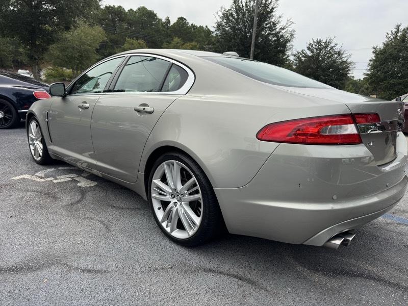 Jaguar XF-Series Supercharged 2010
