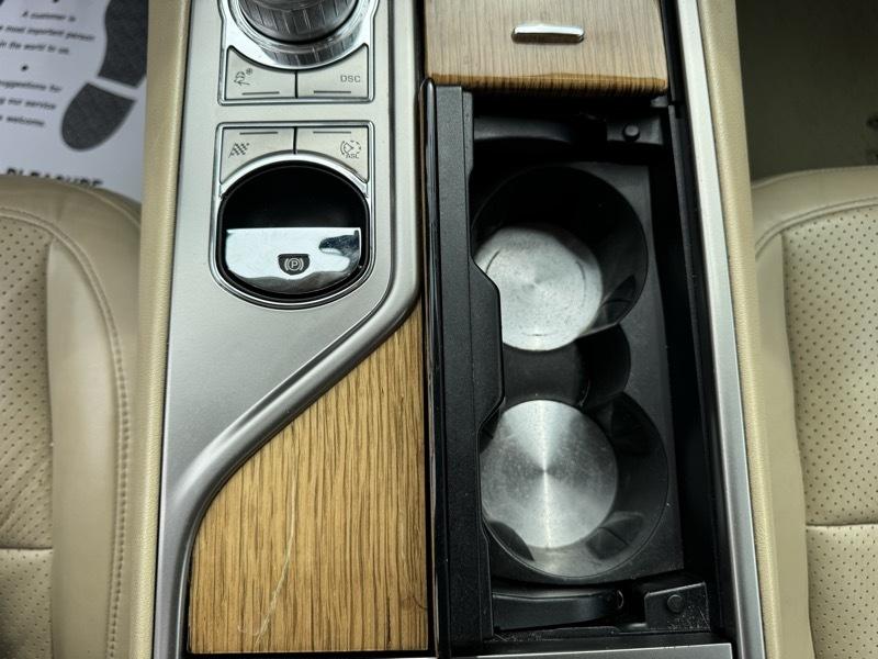 Jaguar XF-Series Supercharged 2010