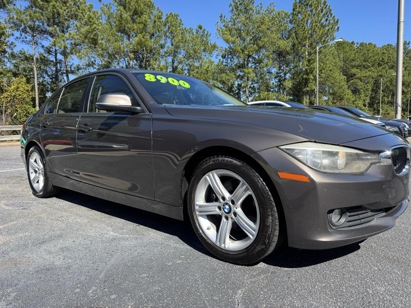 BMW 3-Series 320i Sedan 2014