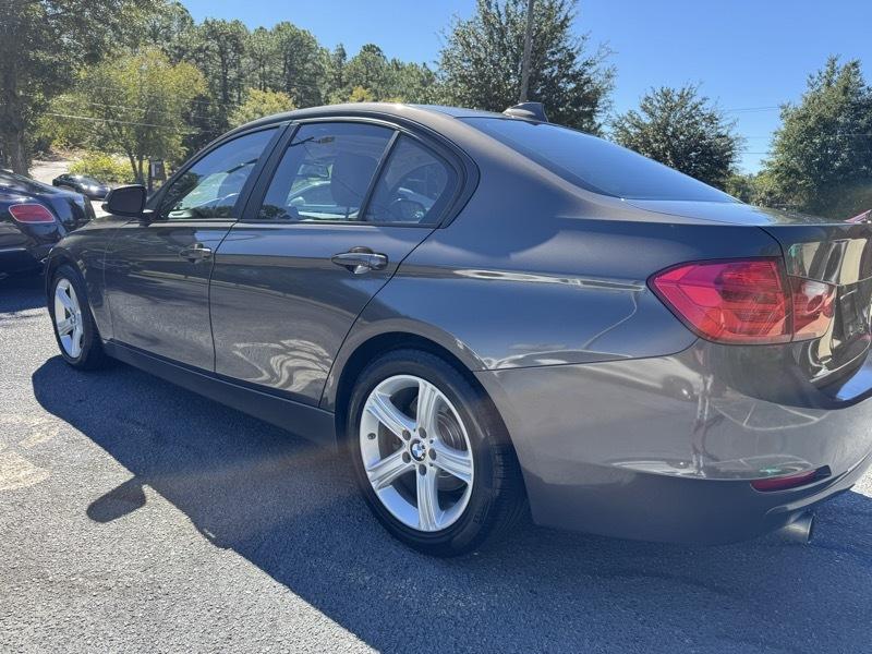 BMW 3-Series 320i Sedan 2014