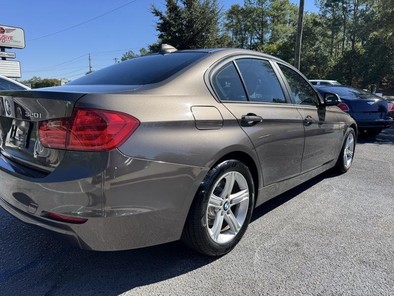 BMW 3-Series 320i Sedan 2014