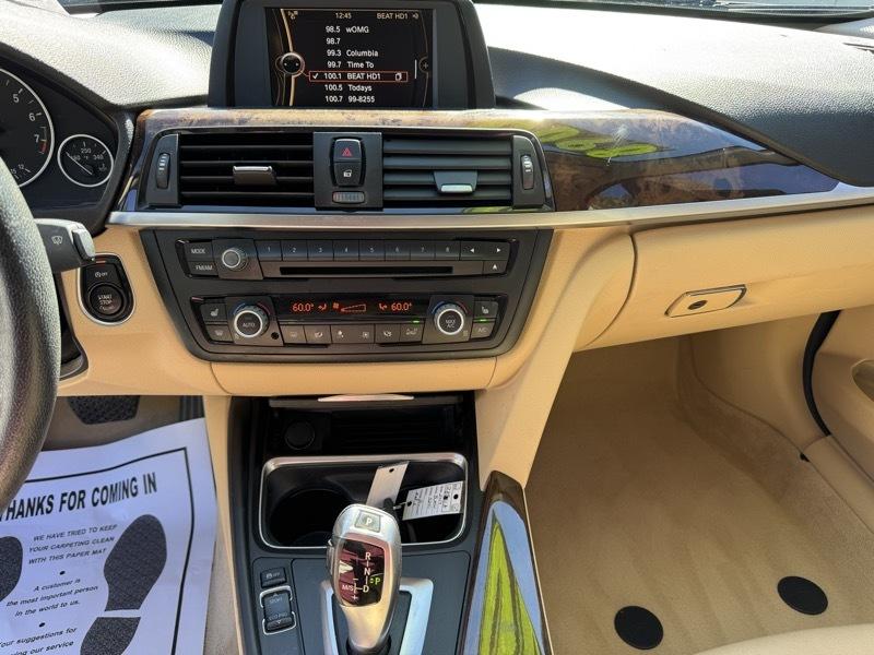 BMW 3-Series 320i Sedan 2014