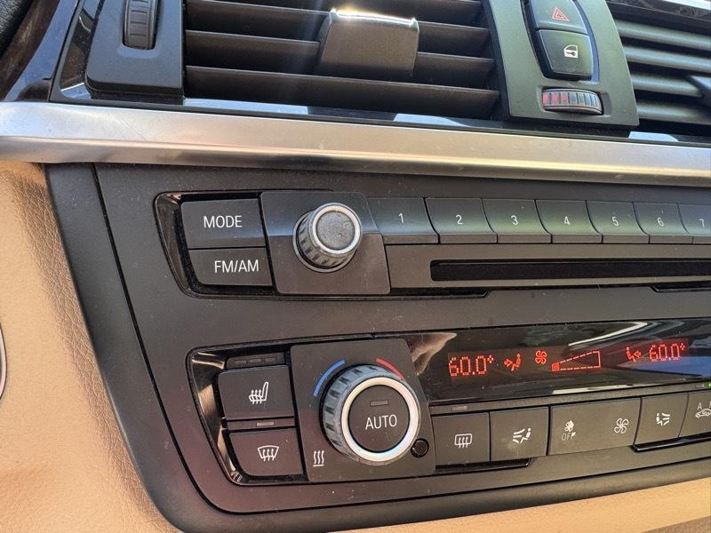 BMW 3-Series 320i Sedan 2014
