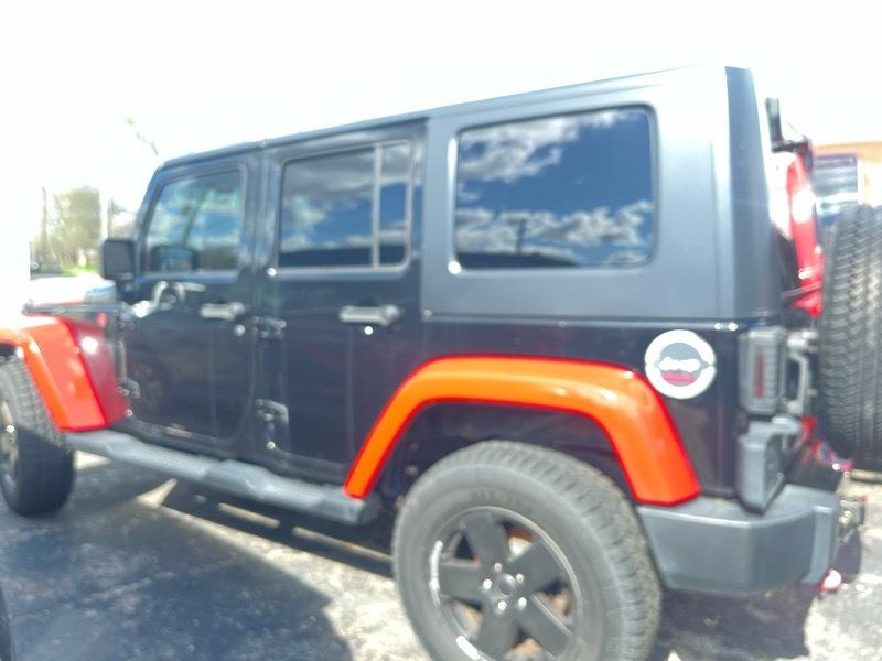 Jeep Wrangler Unlimited Sahara 4WD 2010