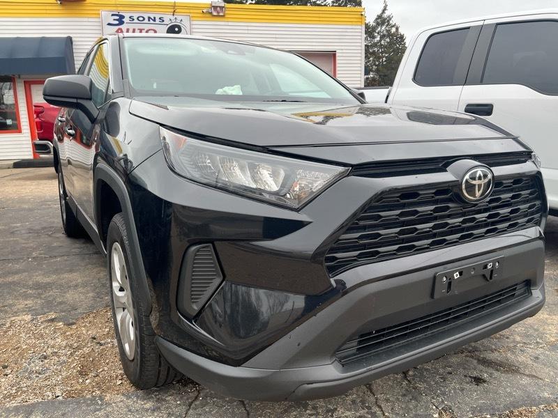 Toyota RAV4 LE 2022