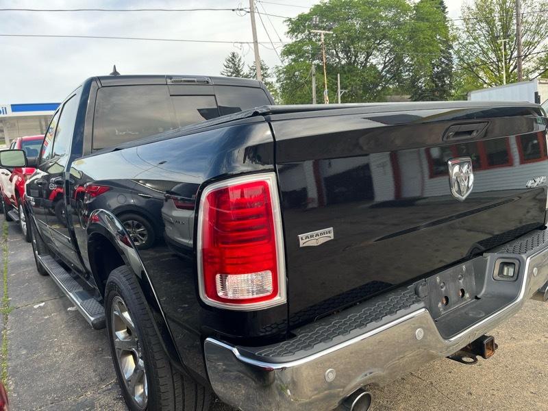 RAM 1500 Laramie Crew Cab LWB 4WD 2014