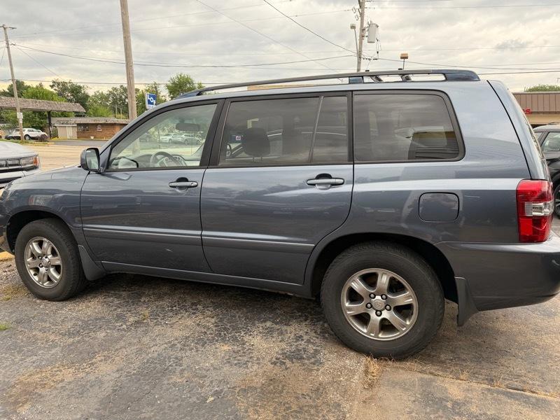 Toyota Highlander V6 2WD 2005
