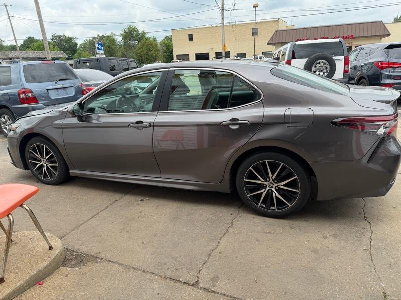 Toyota Camry SE Nightshade Edition AWD 2022