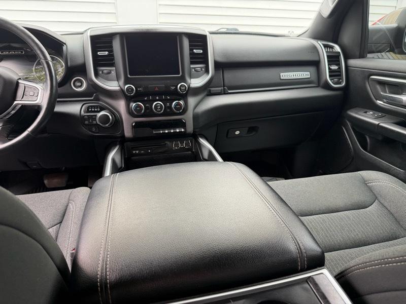 RAM 1500 Big Horn Crew Cab SWB 4WD 2019