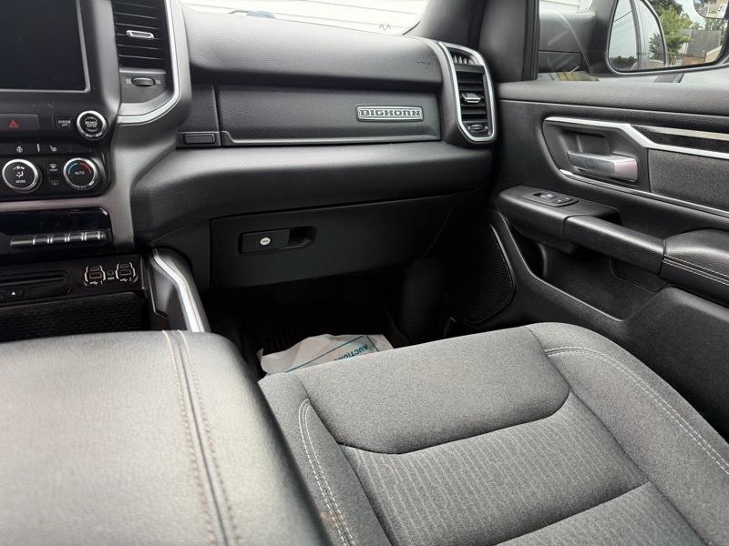 RAM 1500 Big Horn Crew Cab SWB 4WD 2019