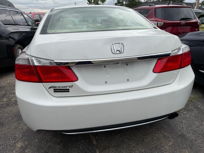 Honda Accord LX Sedan CVT 2014