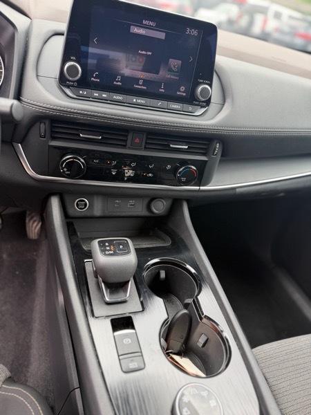 Nissan Rogue S AWD 2022