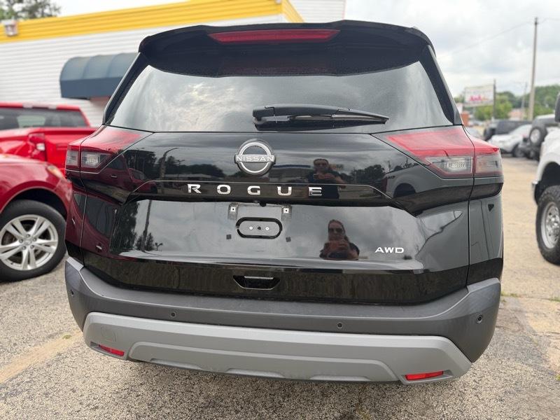 Nissan Rogue S AWD 2022