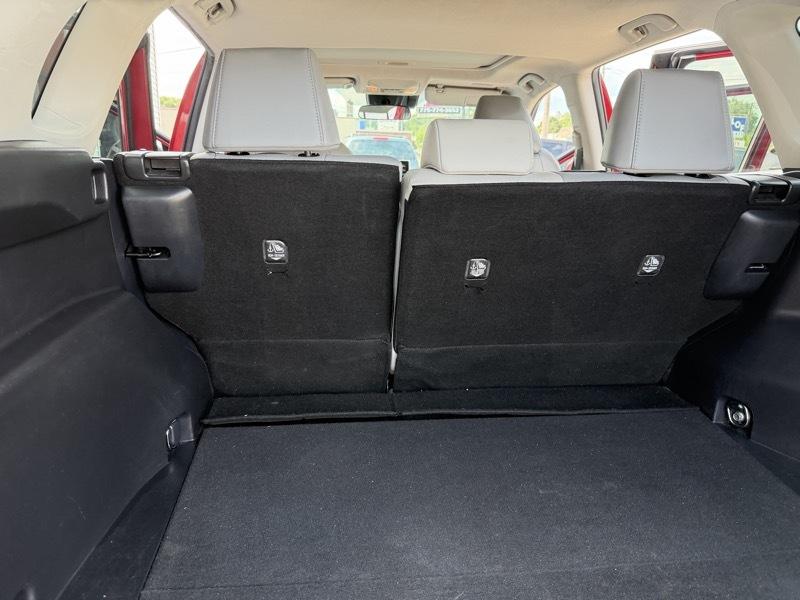 Toyota RAV4 XLE Premium AWD 2021