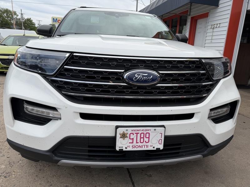 Ford Explorer XLT AWD 2020